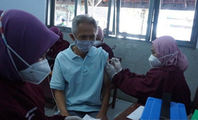   Pastikan Vaksin Gratis, Kemenkes Minta Masyarakat Sabar